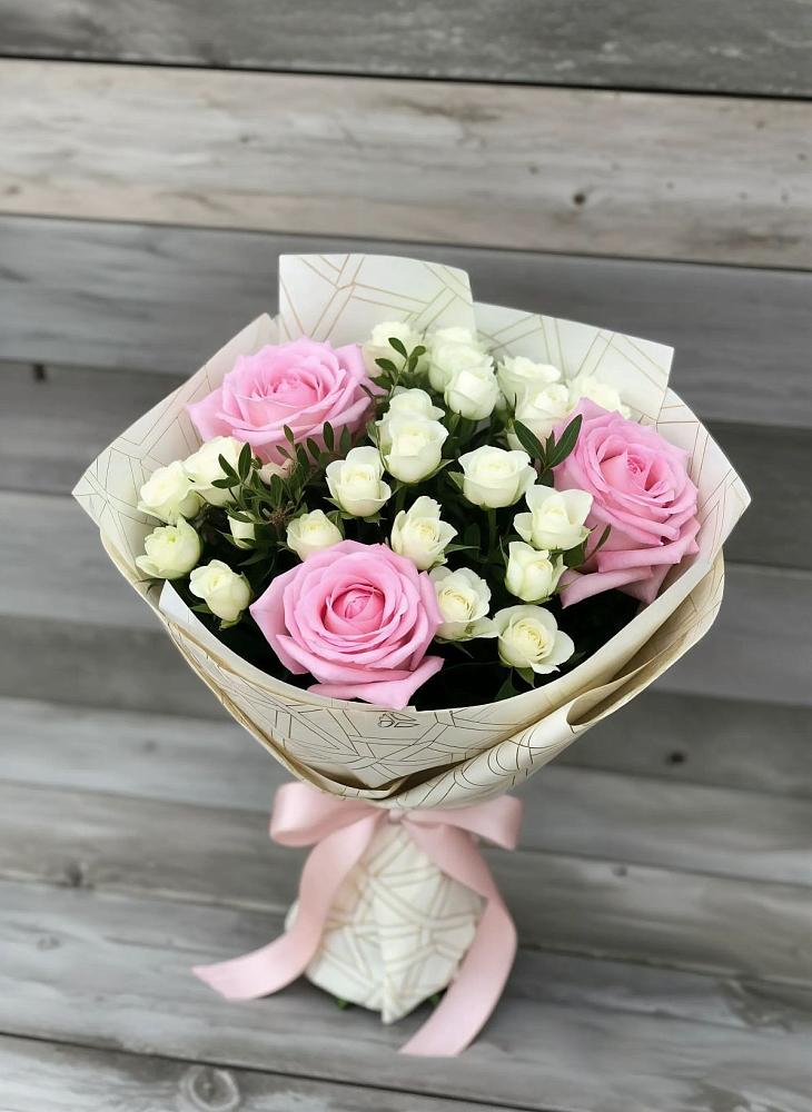 Букет цветов из: Розы в Анджиевский