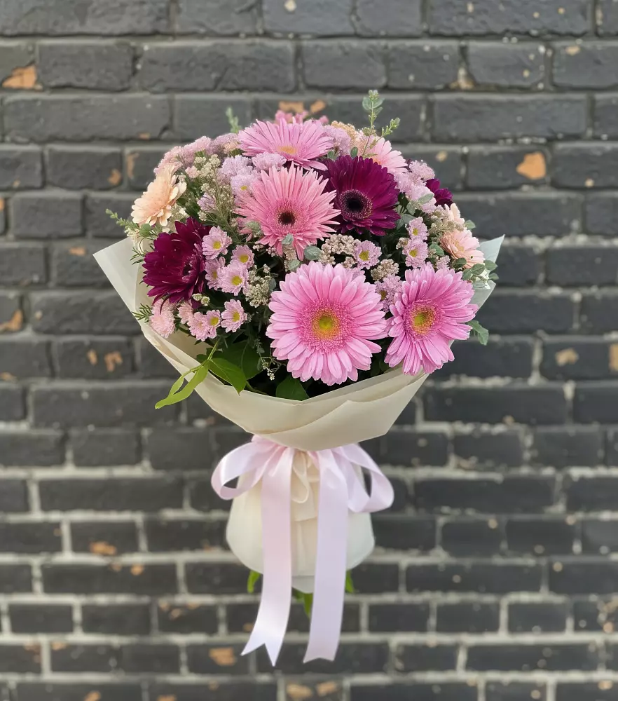 Букет цветов из: Герберы и Хризантемы в Анджиевский
