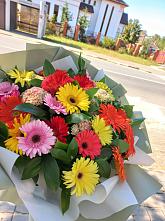 Букет цветов из:  Герберы #REPLACE_PRED# Анджиевский