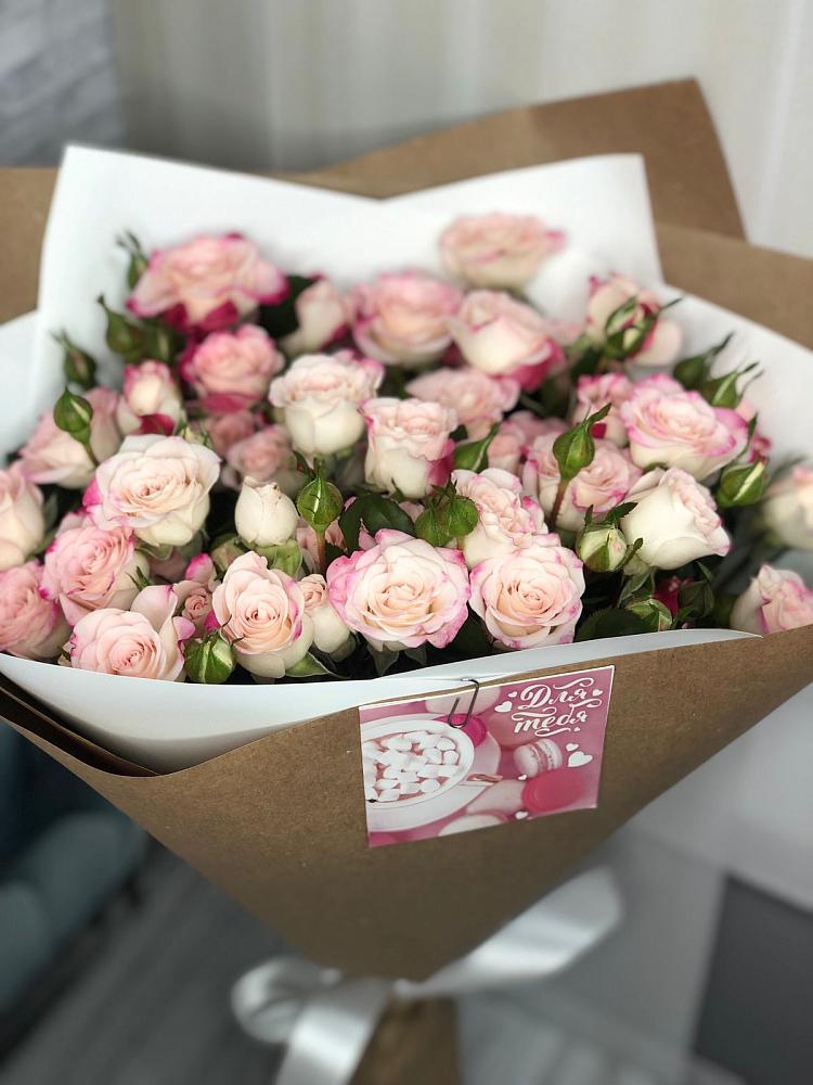 Букет цветов из: Розы в Анджиевский