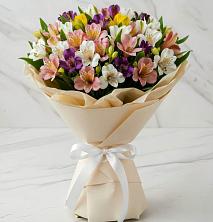 Букет цветов из:  Альстромерии в Анджиевский