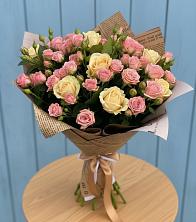 Букет цветов из:  Розы в Анджиевский