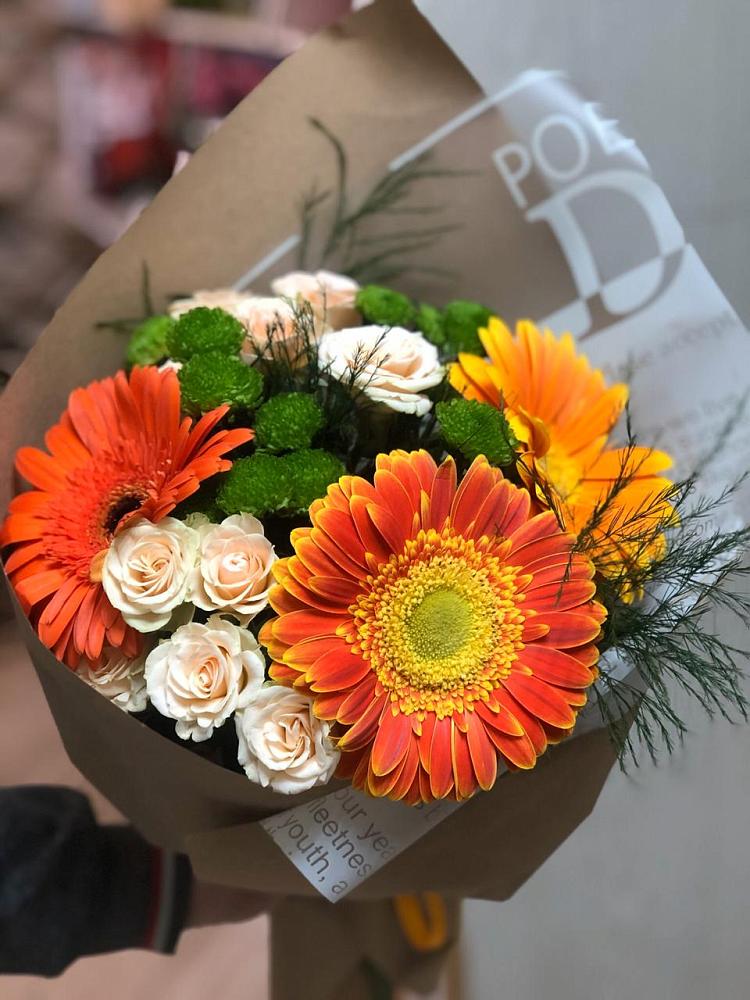 Букет цветов из: Герберы, Хризантемы и Розы в Анджиевский