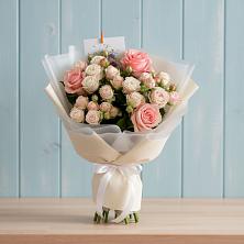Букет цветов из:  Розы в Анджиевский