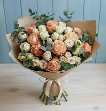 Букет цветов из:  Альстромерии и Розы #REPLACE_PRED# Анджиевский